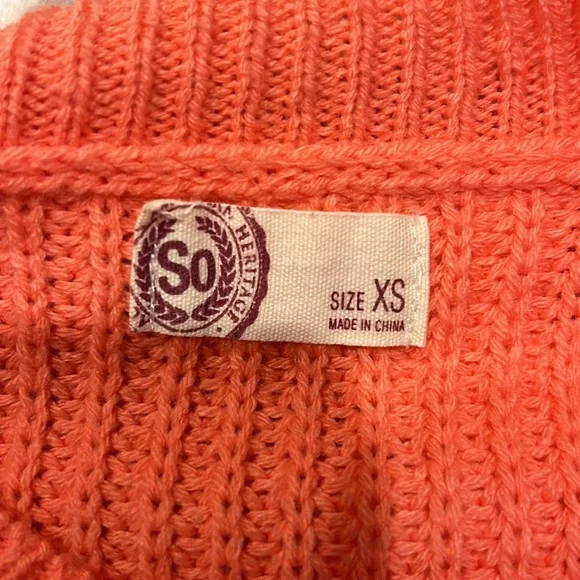 Sweater - Picture 3 of 3